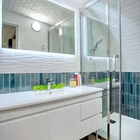 Apartment Le Nid Parisien Triplex Cosy Et Chaleureux