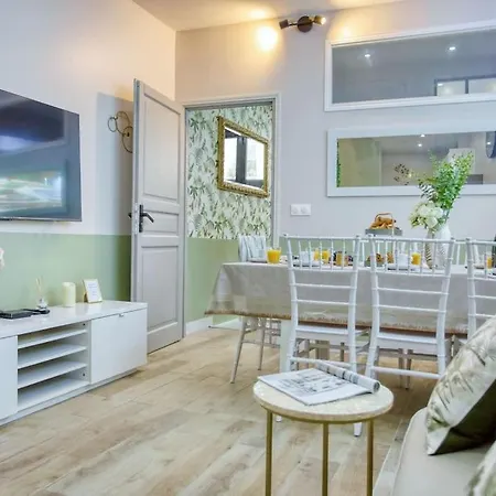 Le Nid Parisien Triplex Cosy Et Chaleureux