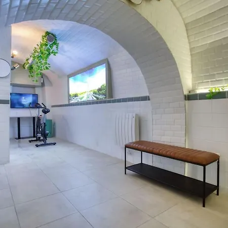 Апартаменты Le Nid Parisien Triplex Cosy Et Chaleureux