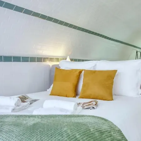 Le Nid Parisien Triplex Cosy Et Chaleureux