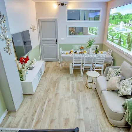 Апартаменты Le Nid Parisien Triplex Cosy Et Chaleureux