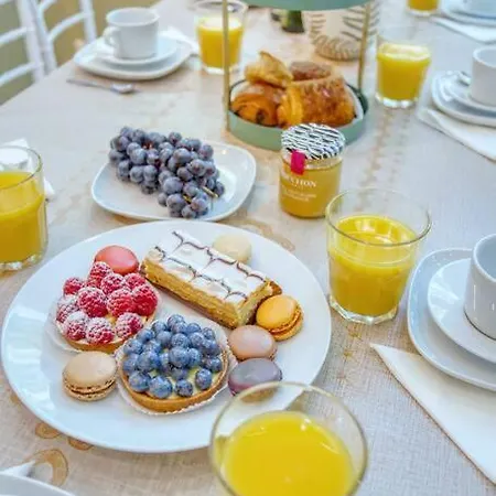 Апартаменты Le Nid Parisien Triplex Cosy Et Chaleureux *