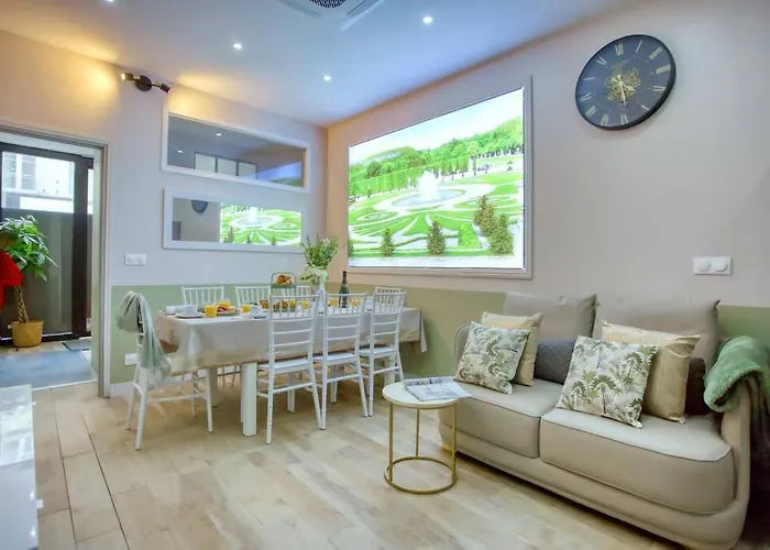 Le Nid Parisien Triplex Cosy Et Chaleureux Paříž