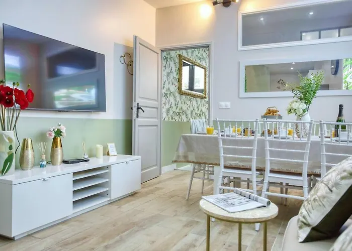 Apartmán Le Nid Parisien Triplex Cosy Et Chaleureux Paříž