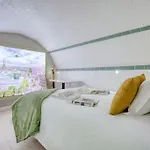 Le Nid Parisien Triplex Cosy Et Chaleureux Apartment *